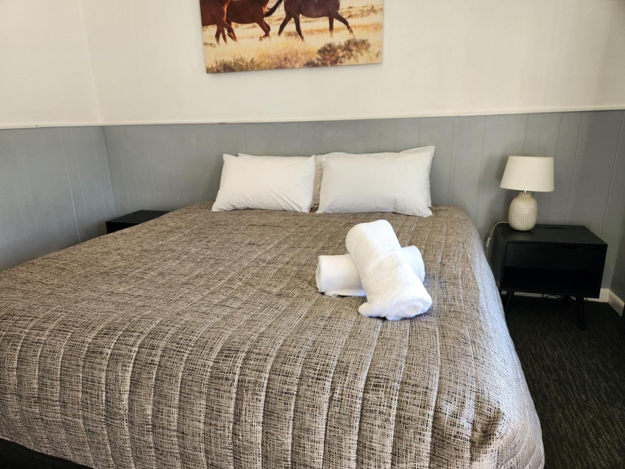 Calder Family Motel Бендіго Екстер'єр фото