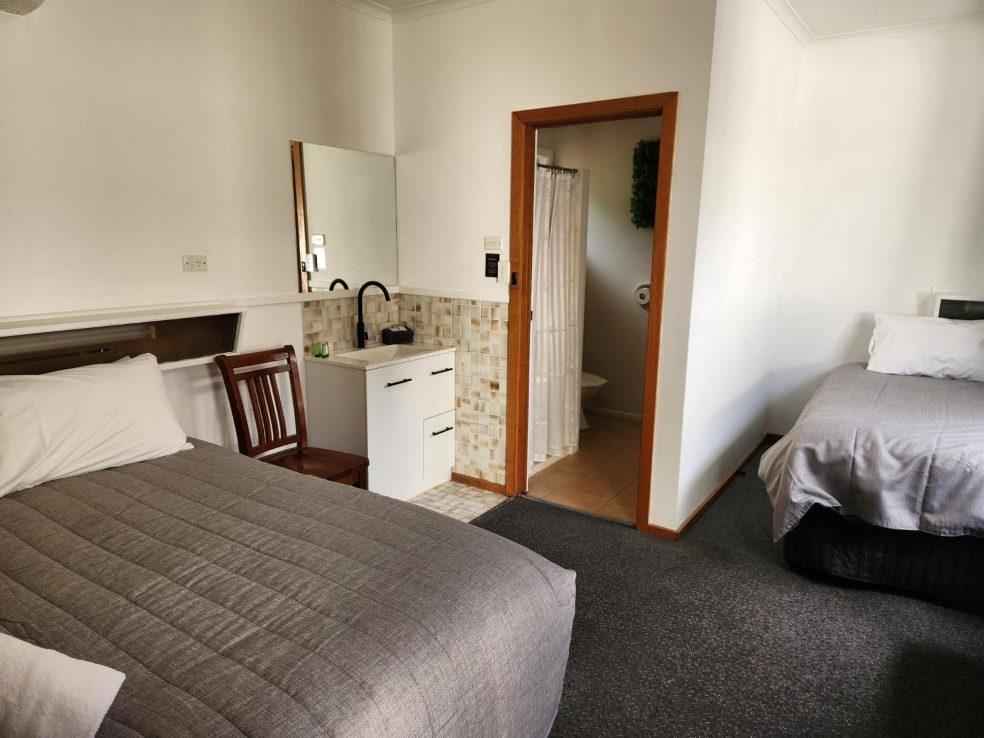 Calder Family Motel Бендіго Екстер'єр фото