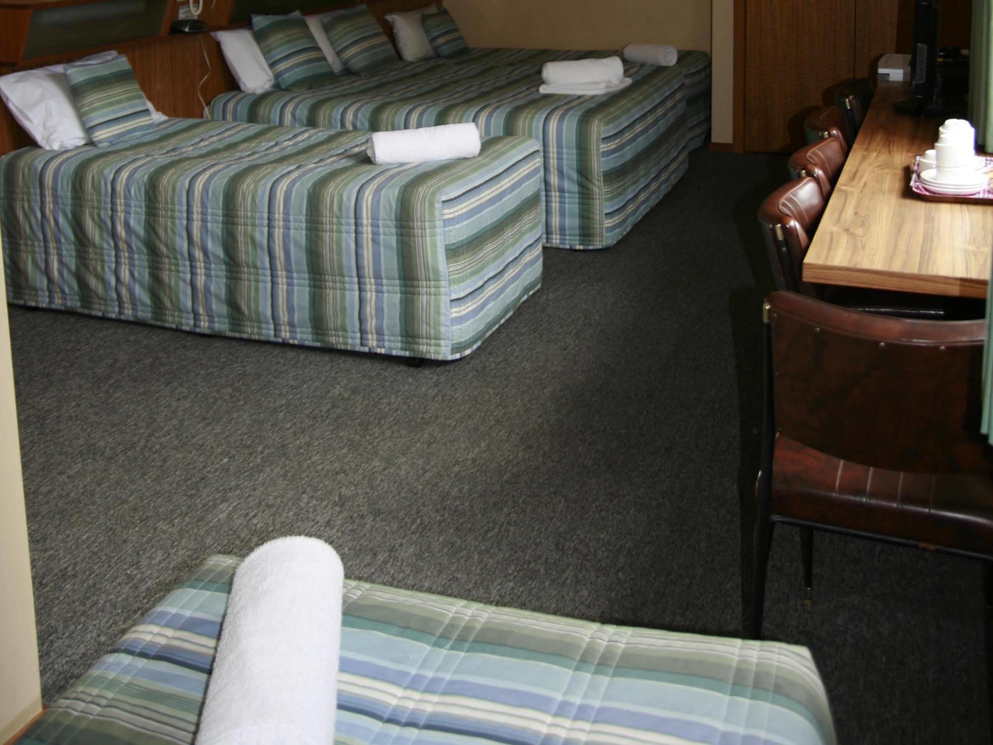 Calder Family Motel Бендіго Екстер'єр фото