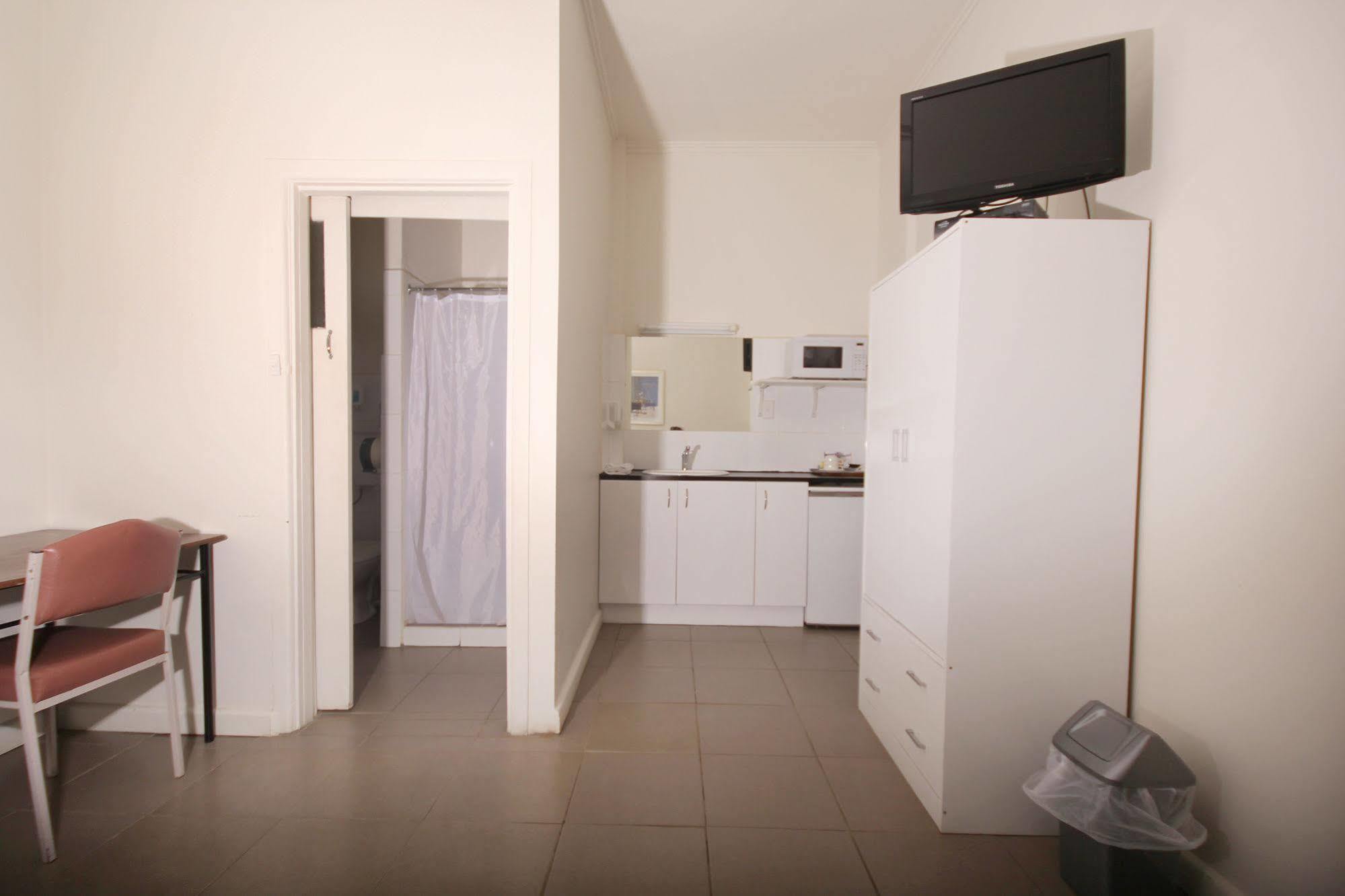 Calder Family Motel Бендіго Екстер'єр фото